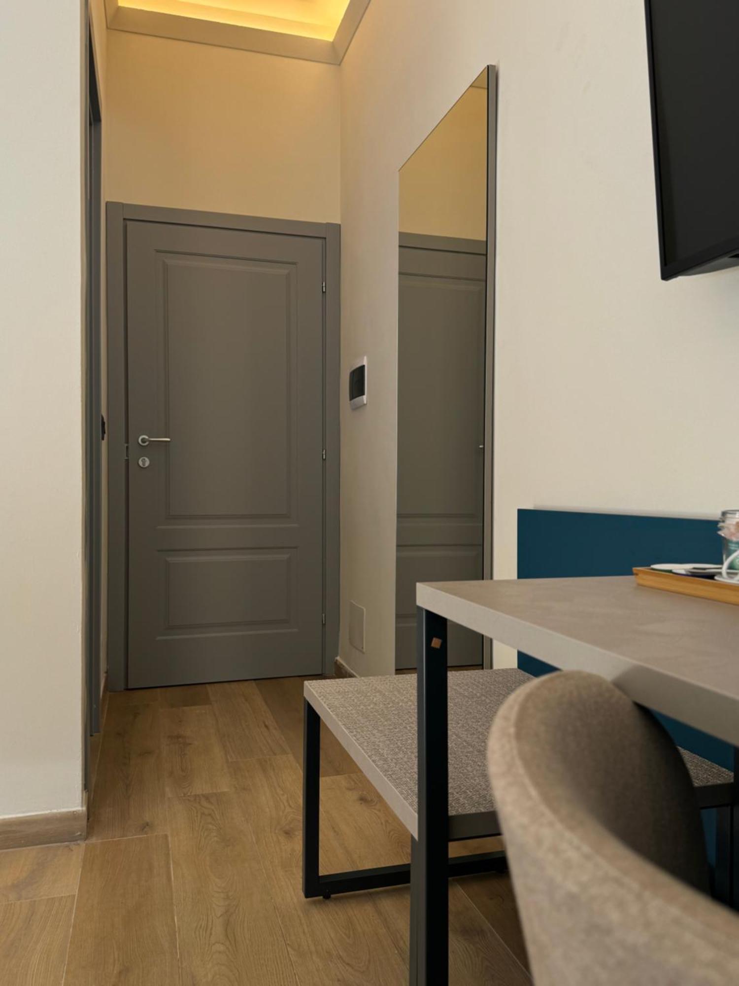 Honeycomb Guesthouse Roma Dış mekan fotoğraf