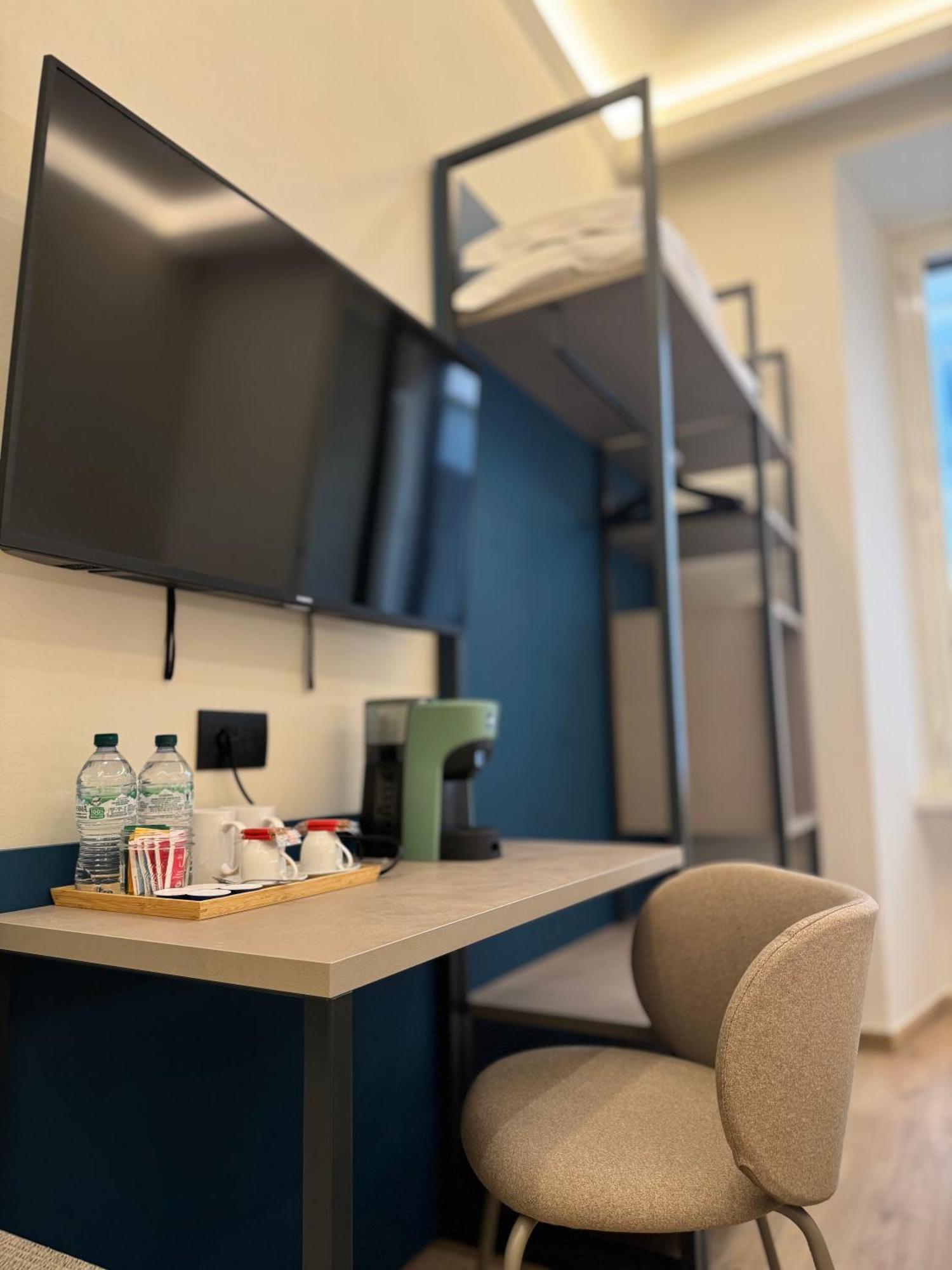 Honeycomb Guesthouse Roma Dış mekan fotoğraf